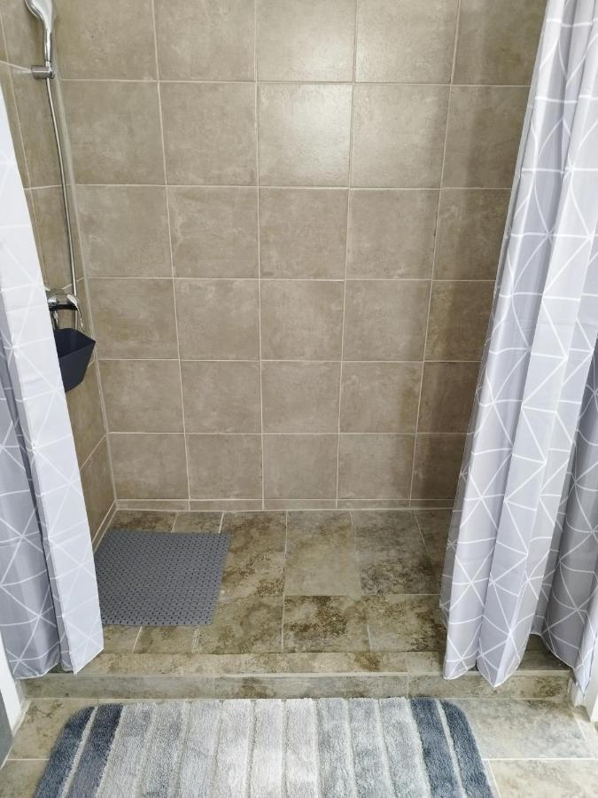 Holling Apartman Fertőboz Esterno foto